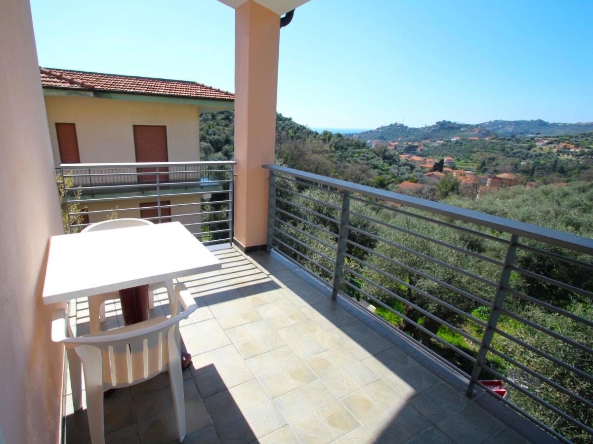 Apartment Borgoverde-2 By Interhome Imperia Dış mekan fotoğraf